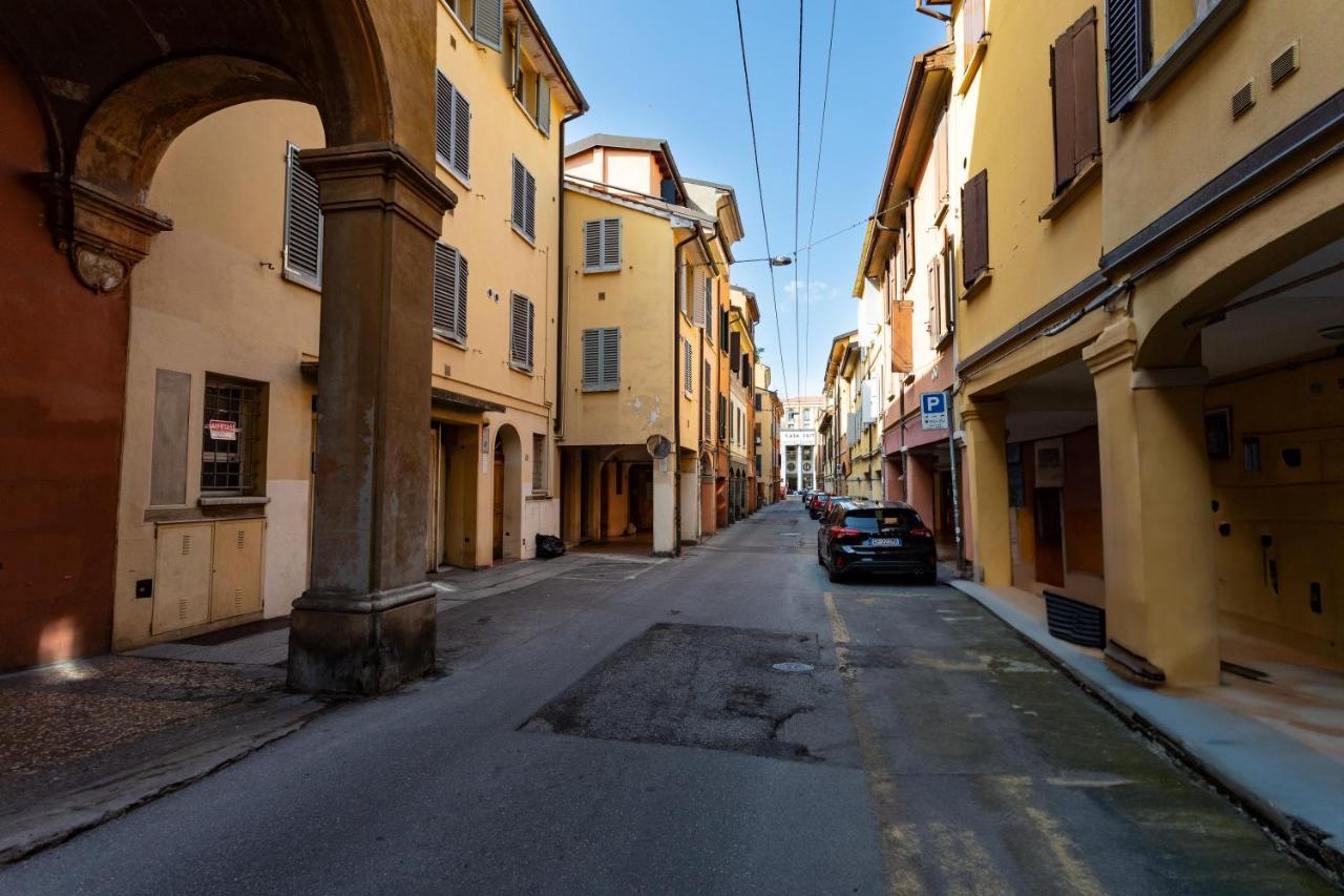 شقة Bologna'S Way Sguardo Sui Tetti المظهر الخارجي الصورة